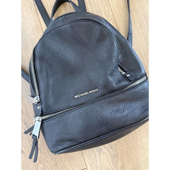 MICHAEL KORS Rhea Black Zip mini Small Backpack Pebbled Bag Purse zipper main image 7